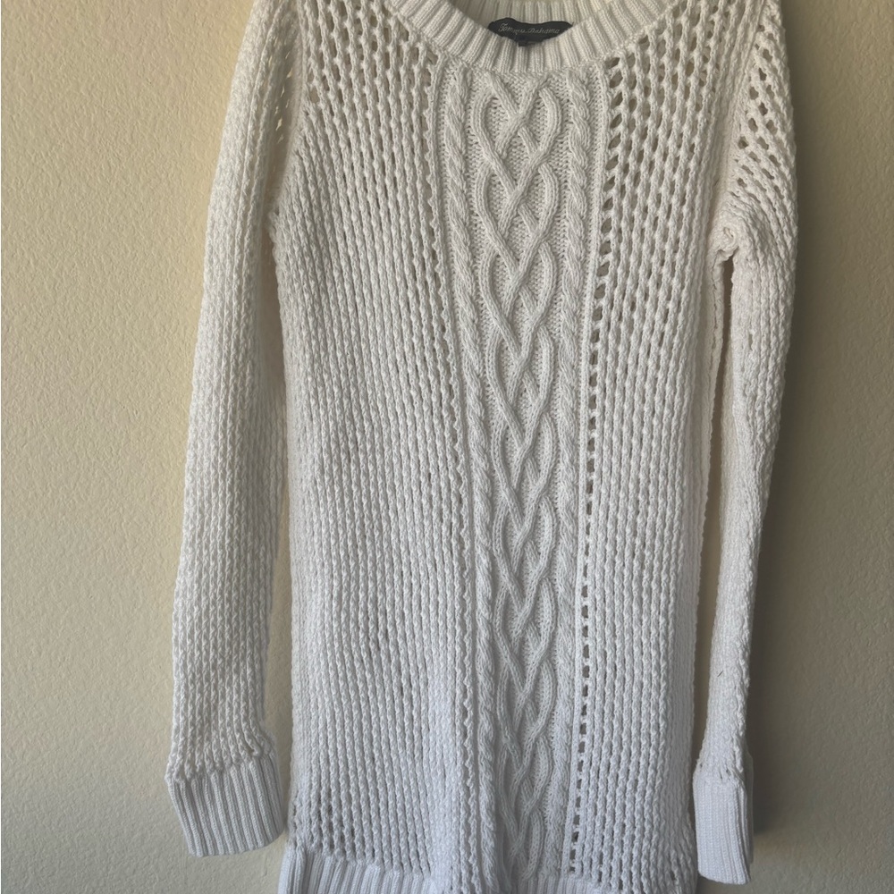 Tommy Bahama Cream Cable Knit Sweater